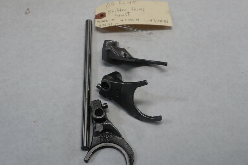 OEM Harley Davidson Trans Shifter Shaft Forks 2005 Road King Blk/Red 34191-79