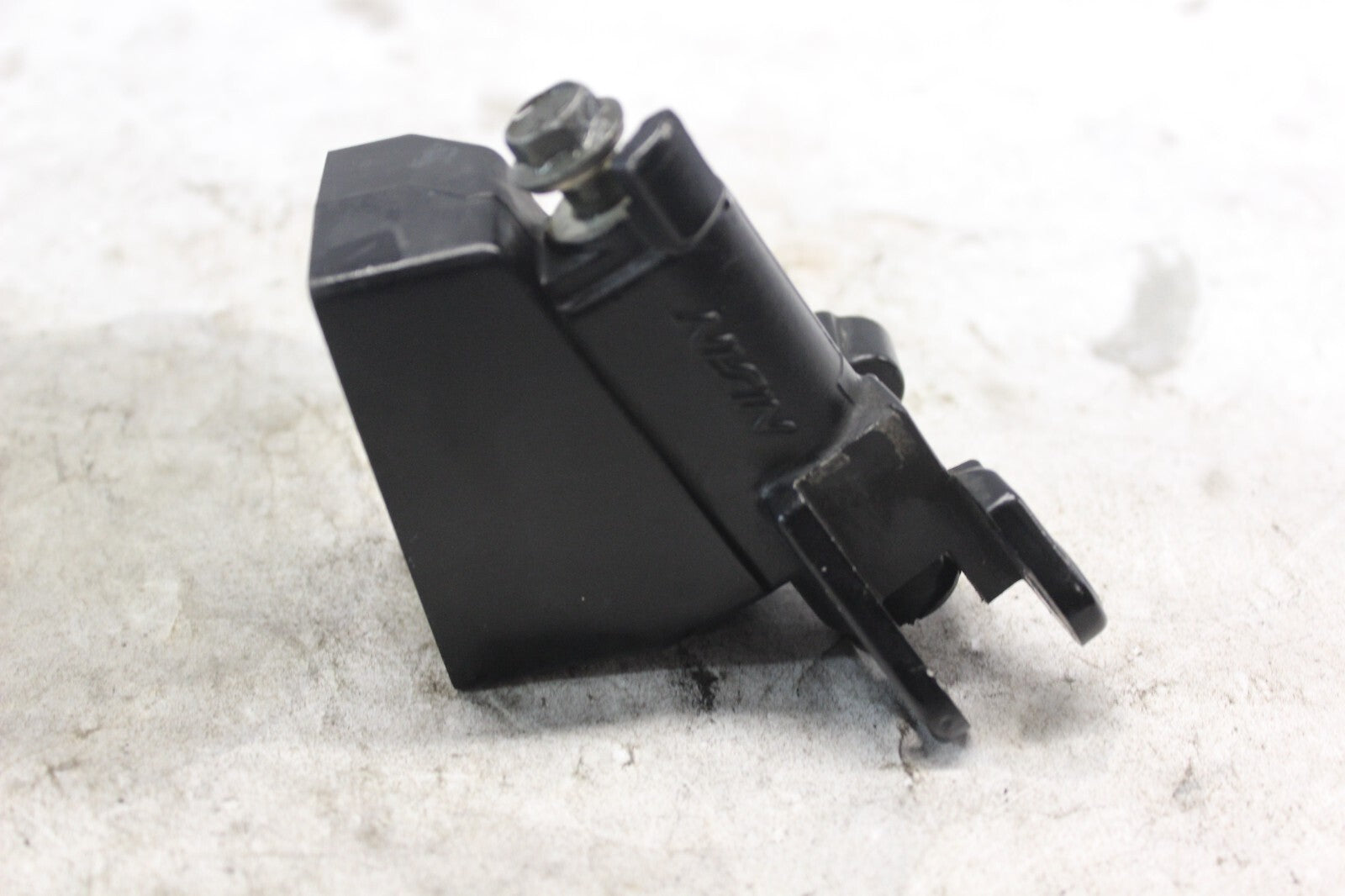 FRONT BRAKE MASTER CYLINDER ONLY 59600-24F00 2002 SUZUKI HAYABUSA GSX1300R