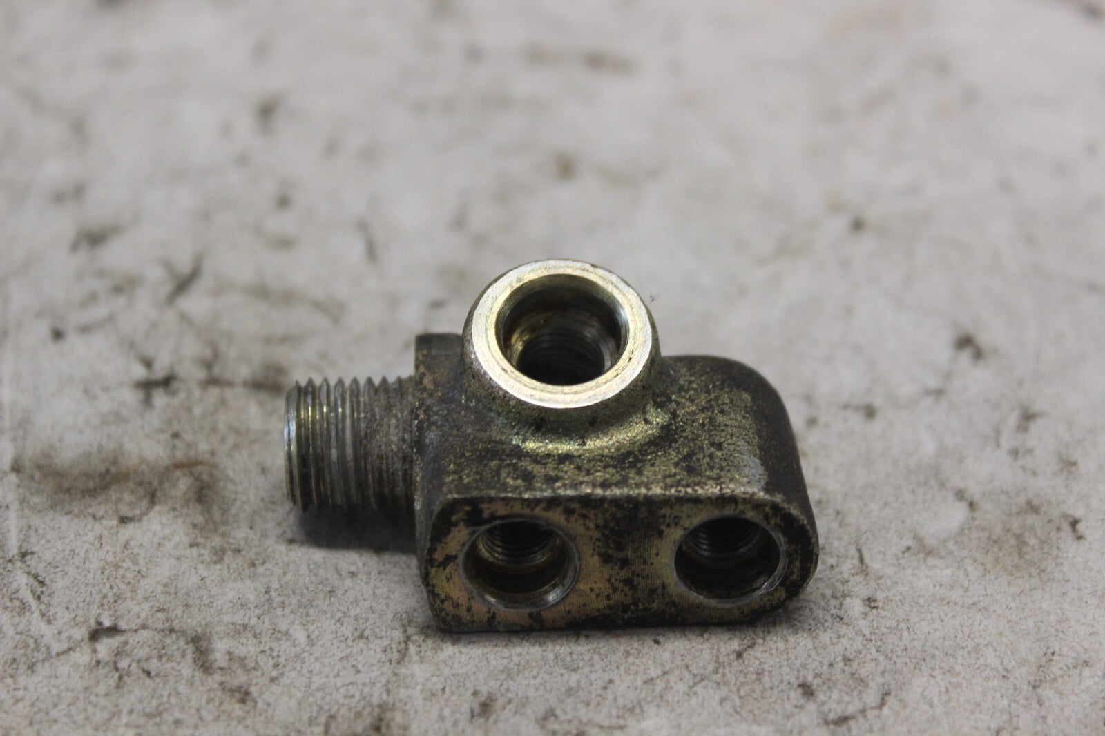 REAR SHOCK 3-WAY JOINT 52434-463-000 1982 HONDA GOLDWING GL1100A