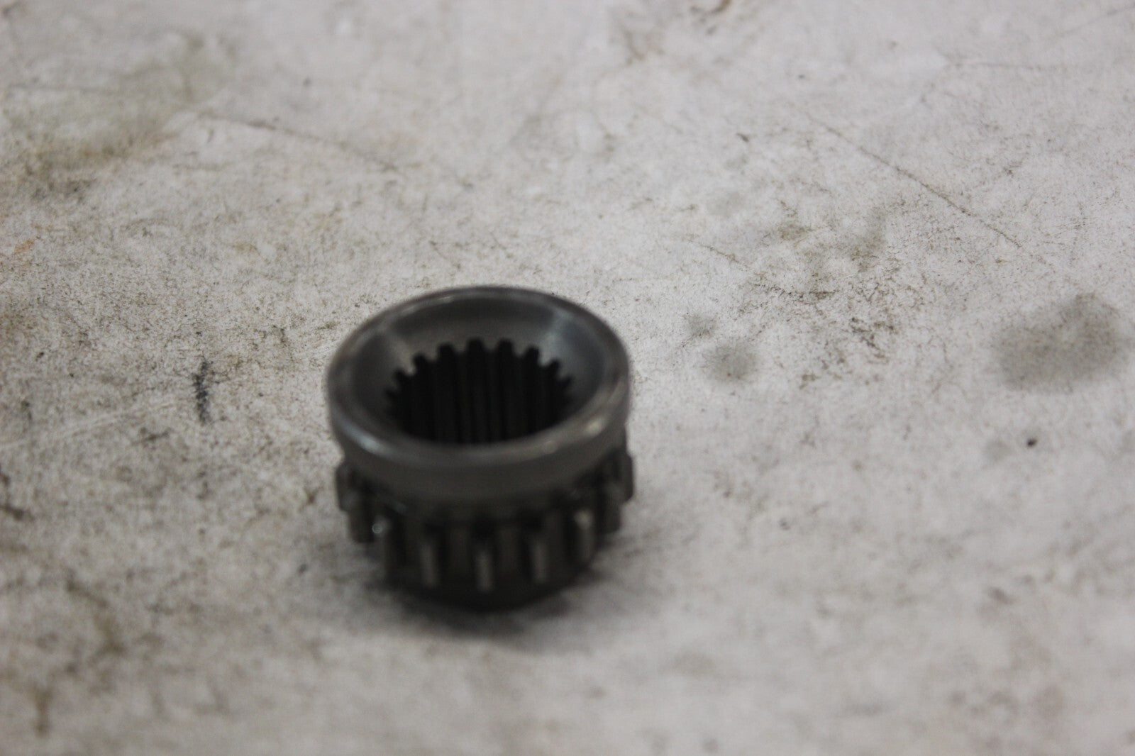 CAM CHAIN SPROCKET 12731-24F00 2002 SUZUKI HAYABUSA GSX1300R