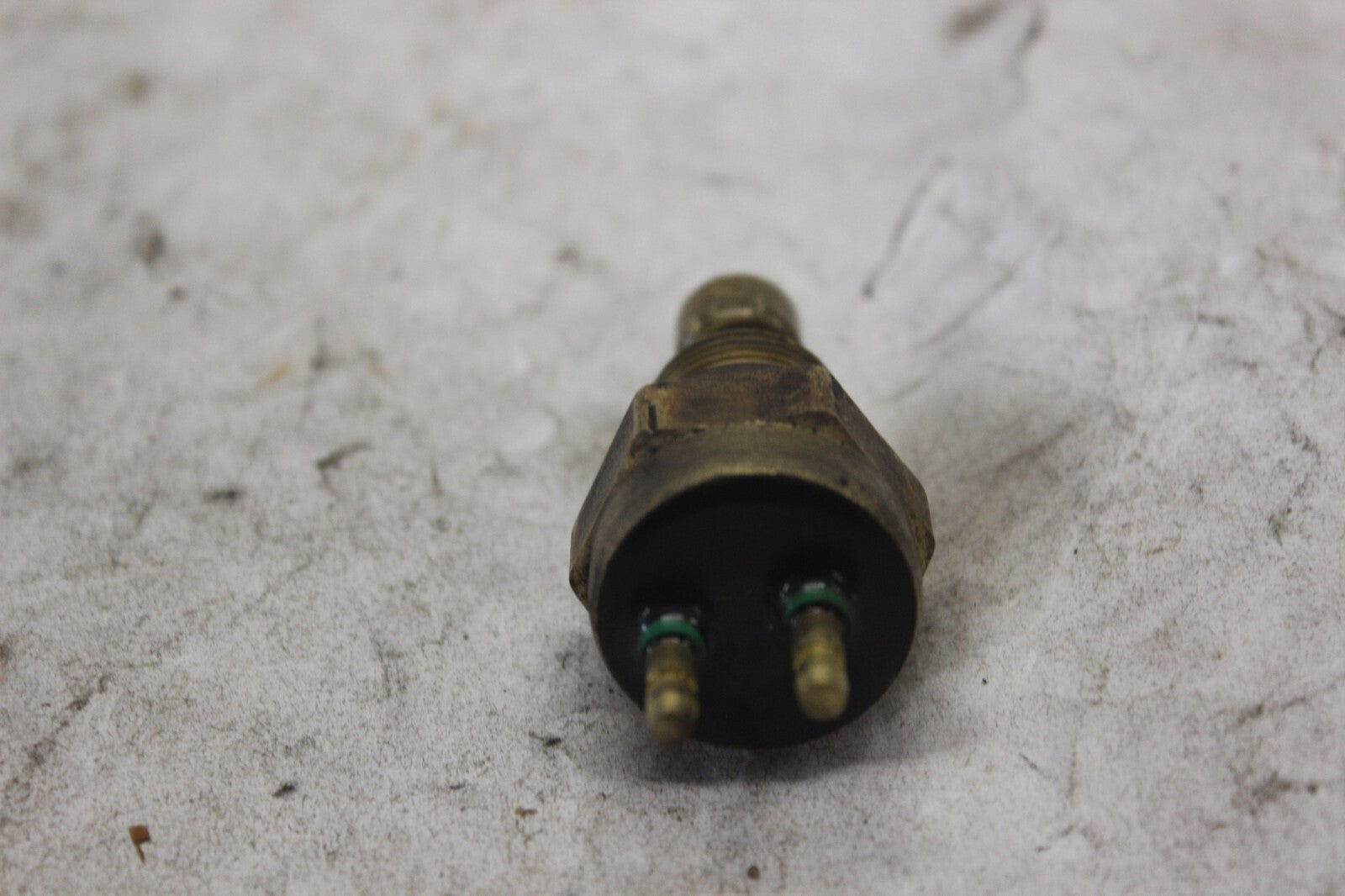 THERMOSTAT SWITCH 37760-MB9-000 1982 HONDA GOLDWING GL1100A