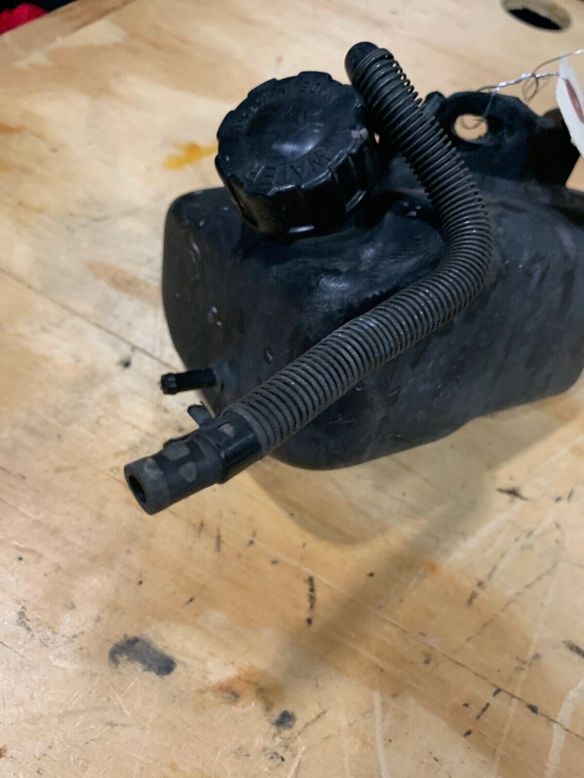 Suzuki Radiator Reserve Tank 1985 Madura GV1200 17911-95a10