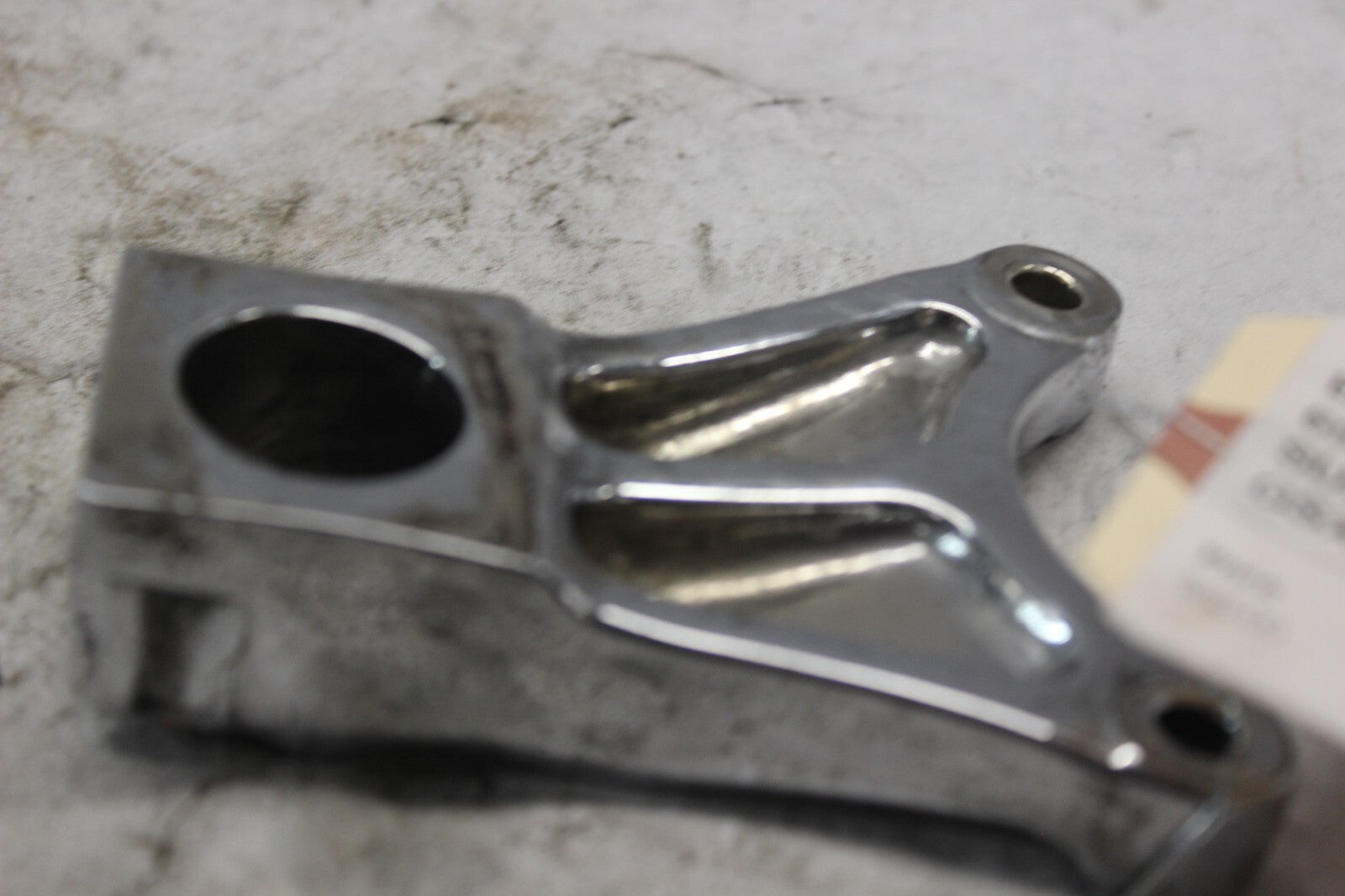 Rear BRAKE Caliper Bracket CHROME 69721-24F00 2002 SUZUKI HAYABUSA GSX1300R