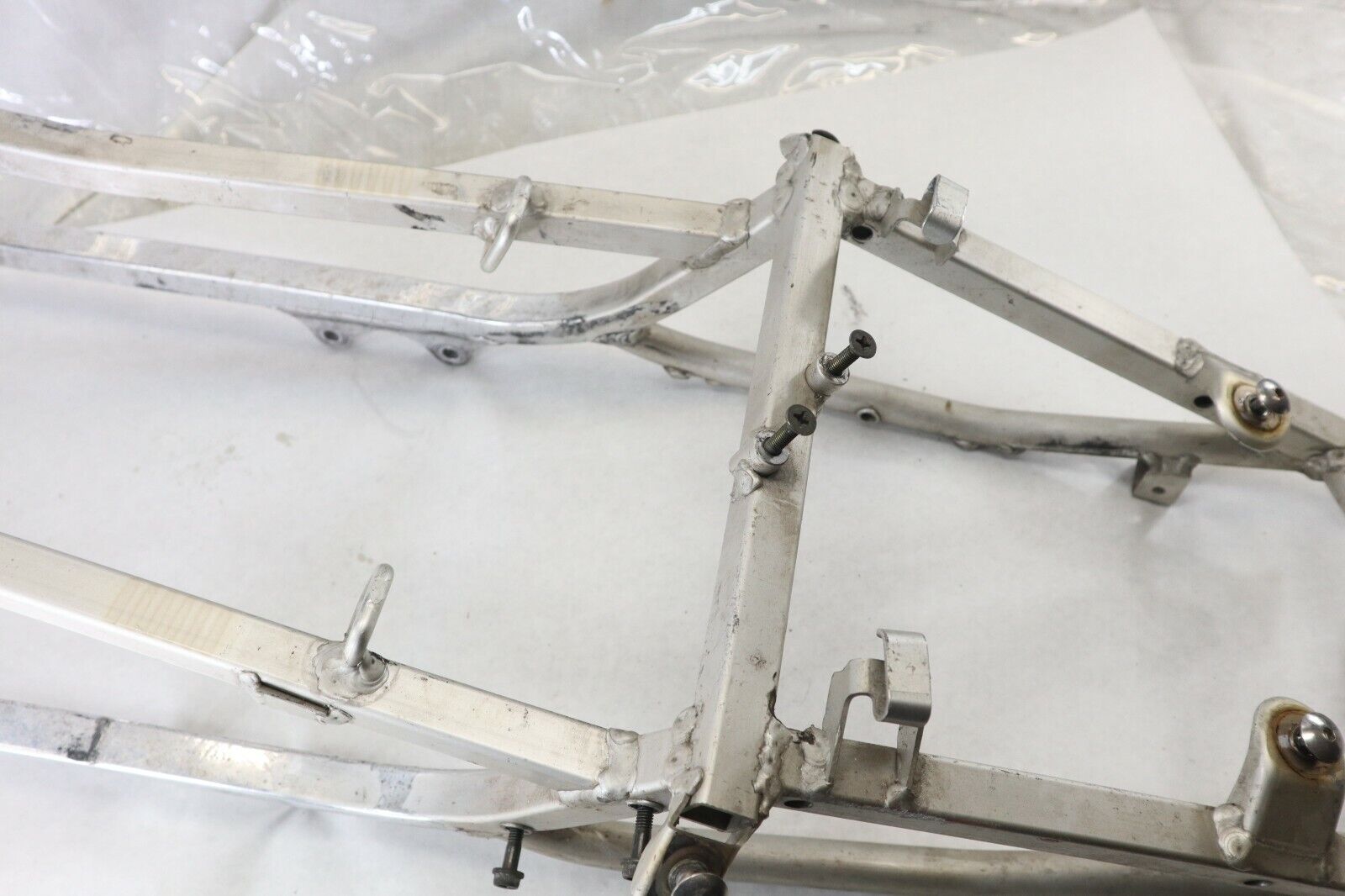 OEM Suzuki Seat Rail Sub Frame 2003 GSX-R600 GSXR600 41200-39F02