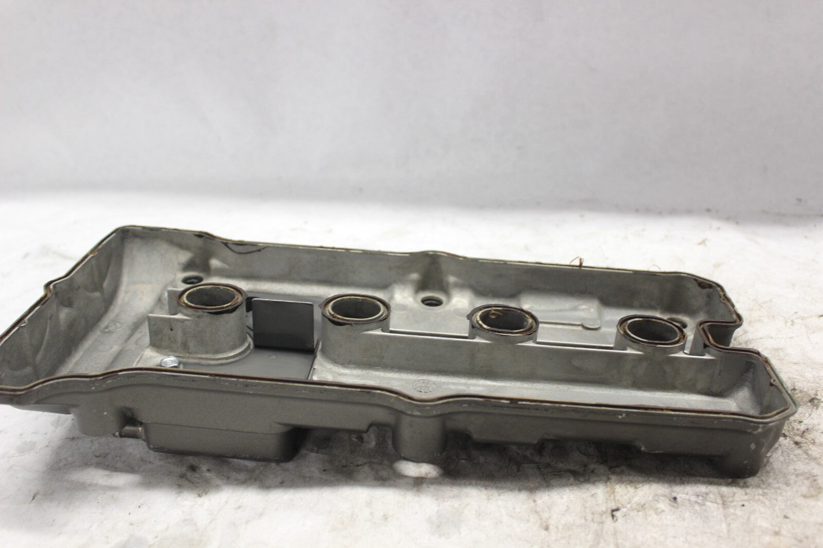 CYLINDER HEAD COVER 12310-MAS-E00 1998 HONDA CBR900RR