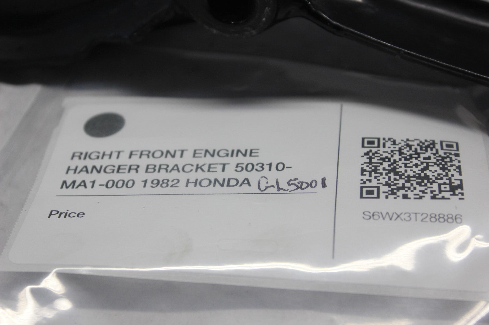 RIGHT FRONT ENGINE HANGER BRACKET 50310-MA1-000 1982 HONDA GL500I SILVERWING