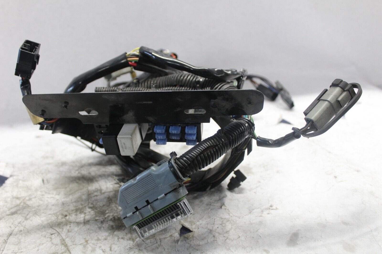 MAIN WIRING HARNESS 70431-04 2005 HD SOFTAIL DELUXE FLSTNI