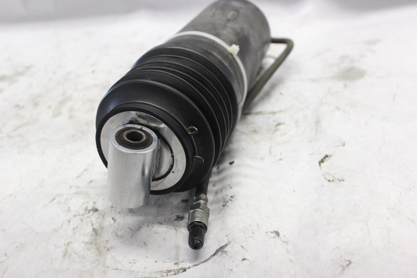 REAR SHOCK ABSORBER W/LINES 52400-MA1-731 1982 HONDA GL500I SILVERWING