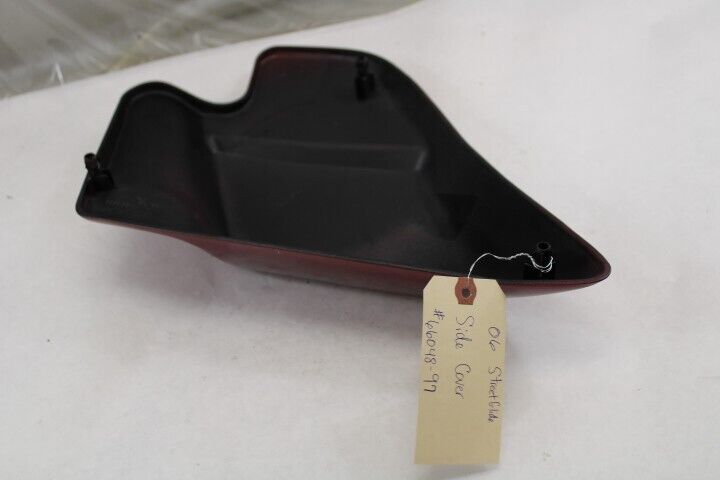 OEM Harley Davidson Side Cover RIGHT 66048-09