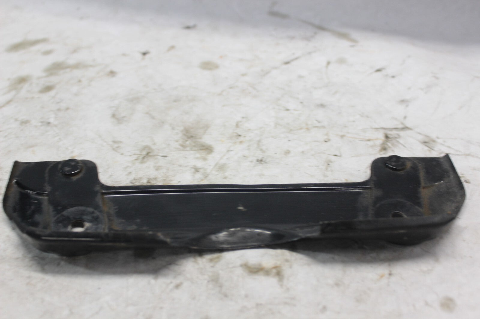 RADIATOR UPPER COVER 85200-463-000 1982 HONDA GOLDWING GL1100A