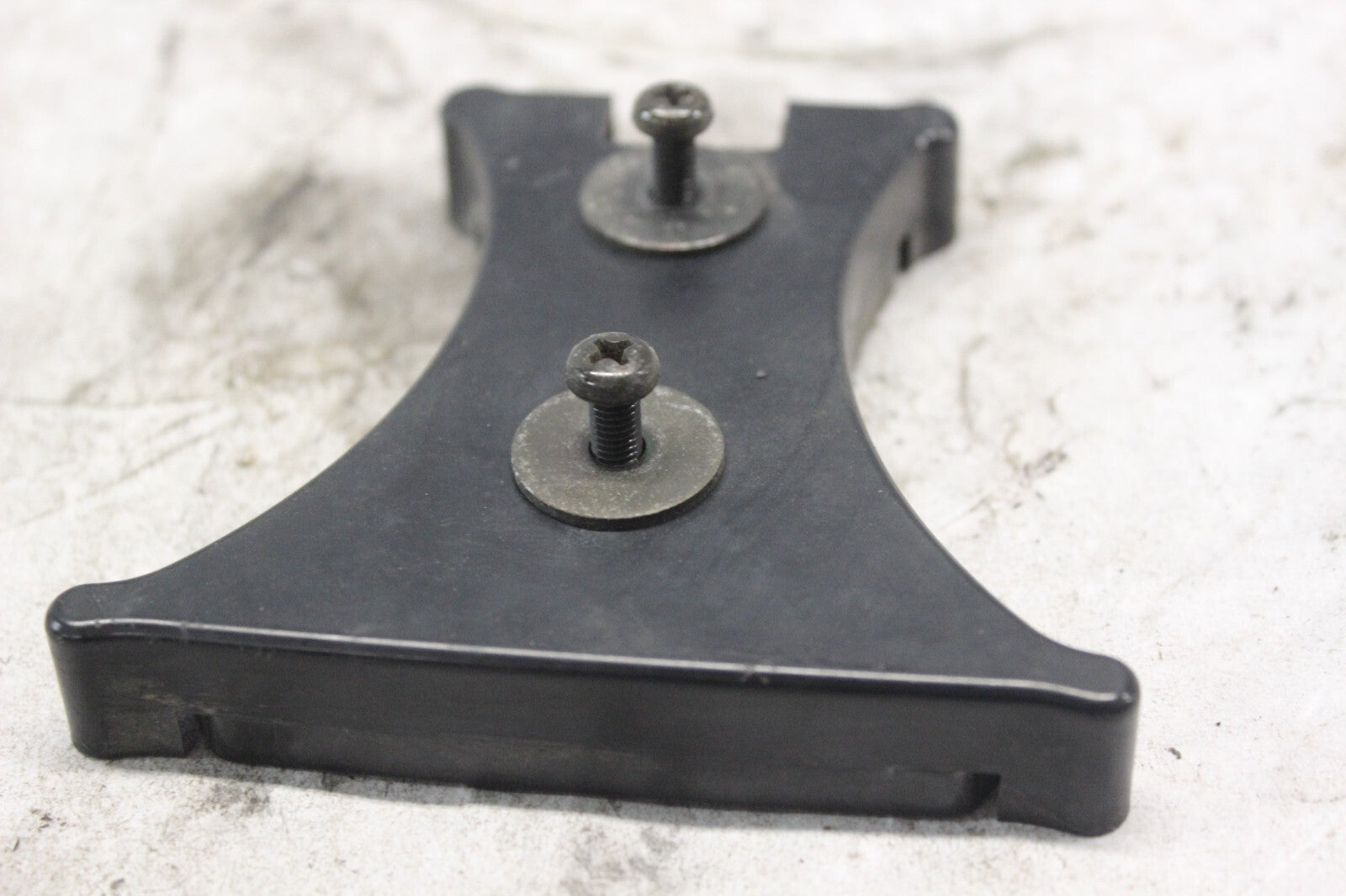LOWER PILOT COVER 37617-MA1-008 1982 HONDA GL500I SILVERWING