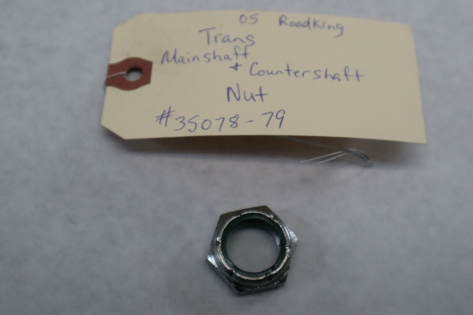 OEM Harley Davidson Trans Mainshaft Countershaft Nut 2005 Road King Blk/Red 3507