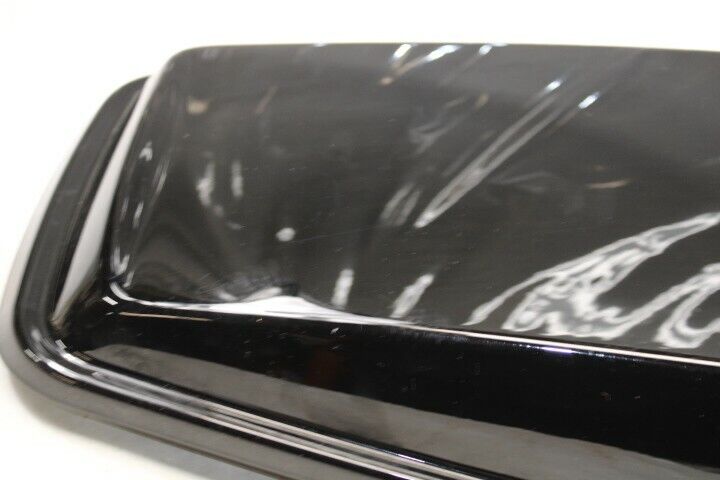 OEM Harley Davidson Gloss Black Saddlebag Lid Right 90200411