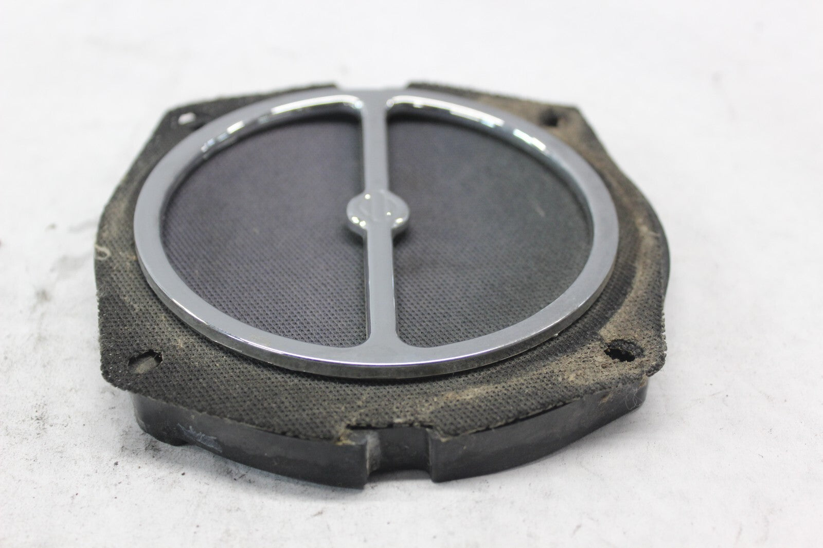 Streetglide Speaker Mount Grill 77046-96 2008 H-D ELECTRAGLIDE FLHT