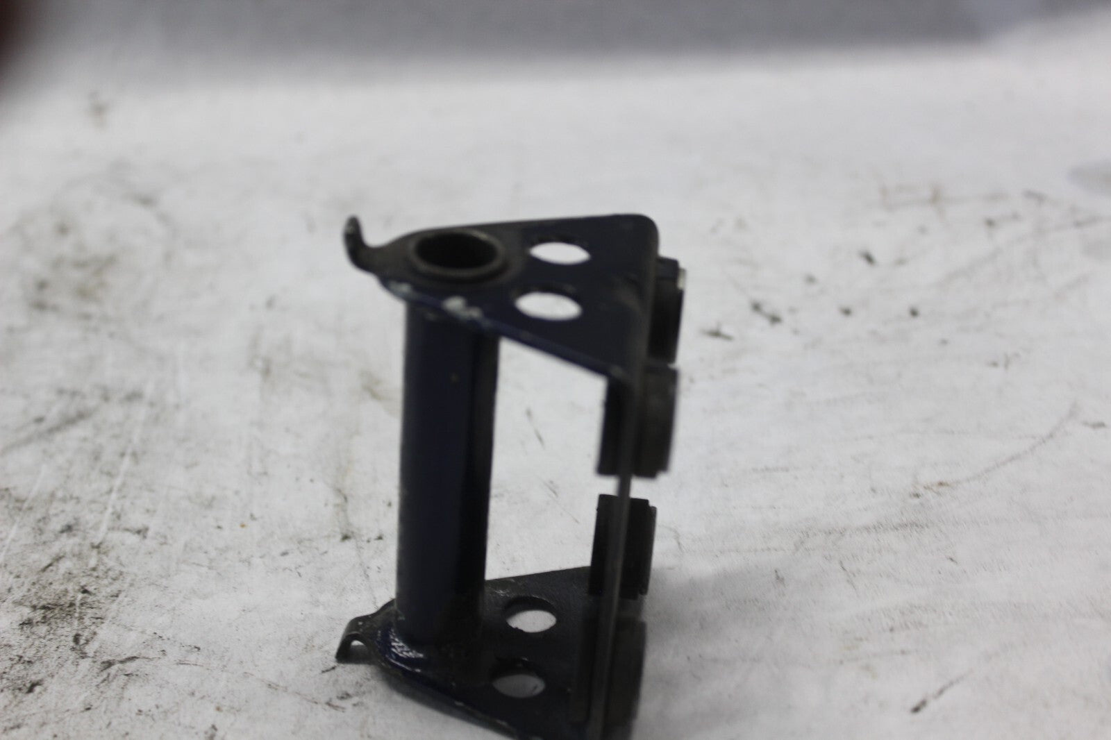 REAR TANK BRACKET 1 44530-35F00 2002 SUZUKI GSX-R1000