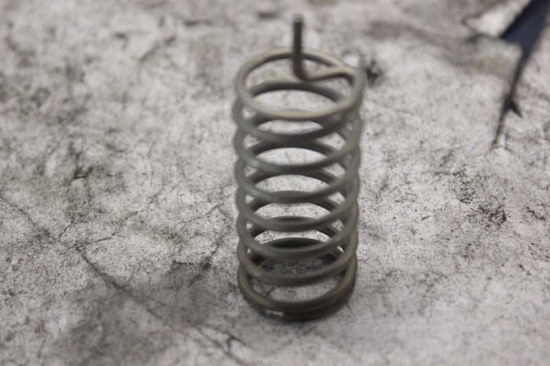 Baffle Spring 62828-99 2008 H-D ELECTRAGLIDE FLHT