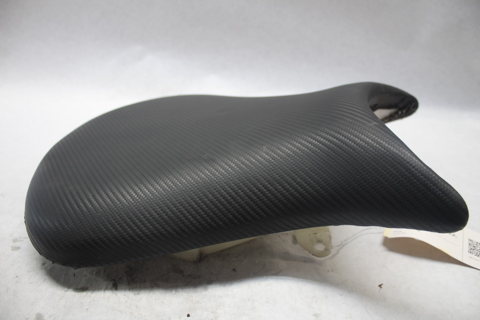 832f9320-11f5-416b-83b3-e7b851a94371