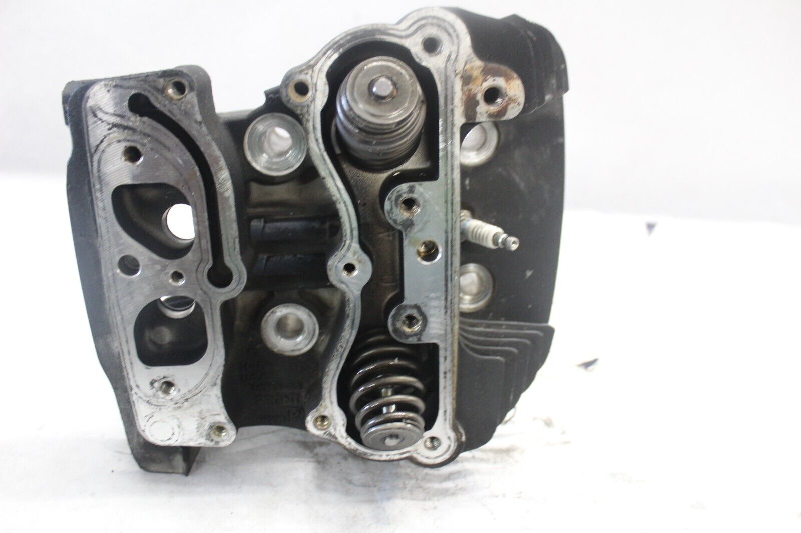 17094-05 Cylinder Head Front 16723-99 on part 2005 ROAD KING CUSTOM FLHRSI