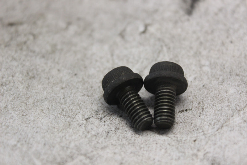 HORN MOUNTING BOLT 2PCS 07120-06123 2002 SUZUKI HAYABUSA GSX1300R