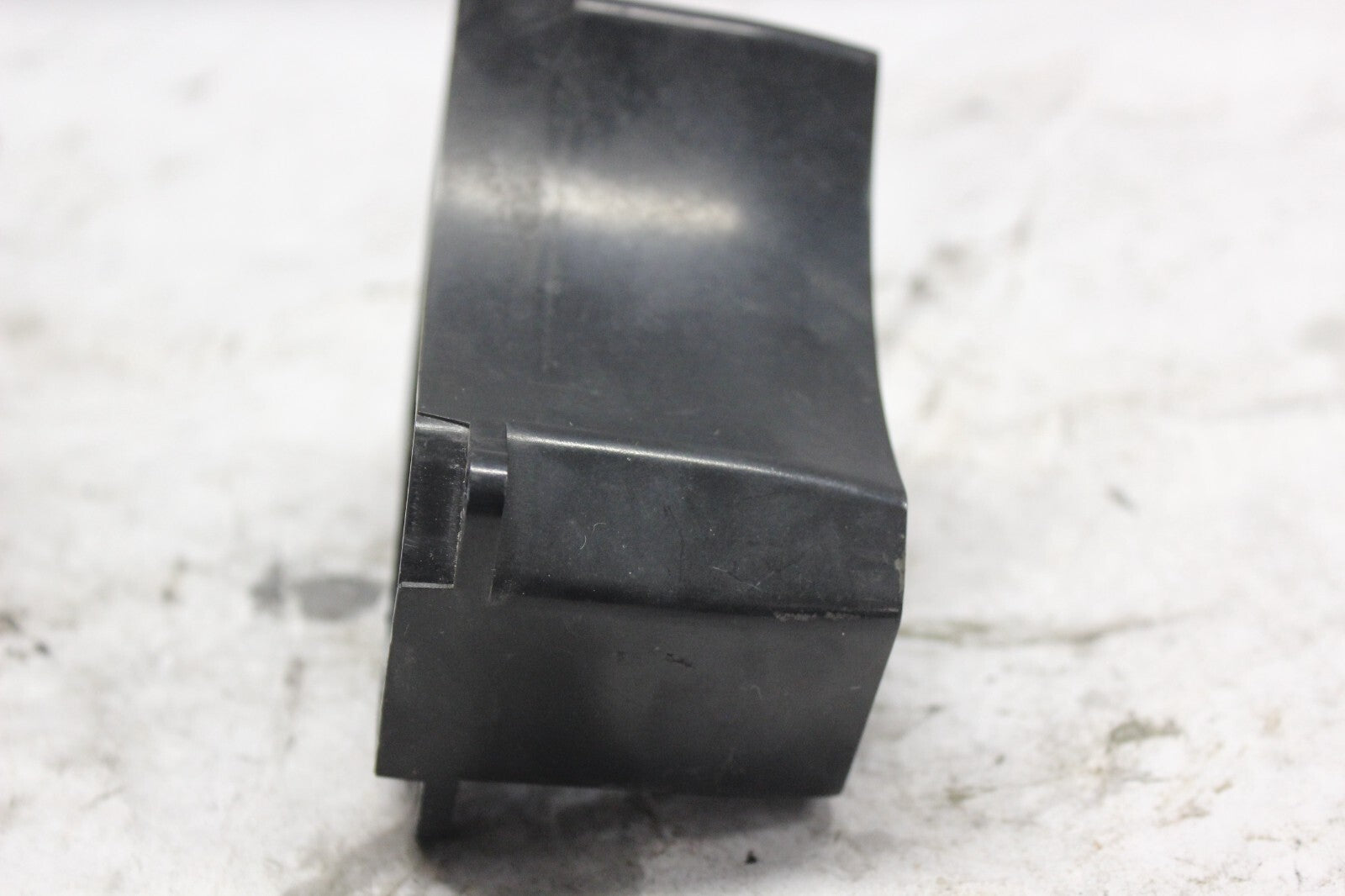 UPPER PILOT COVER 37610-MA1-008 1982 HONDA GL500I SILVERWING