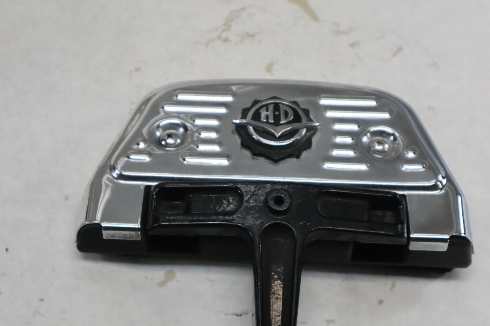 OEM Harley Davidson Passenger Footboard Floorboard 2005 Road King Blk/Red