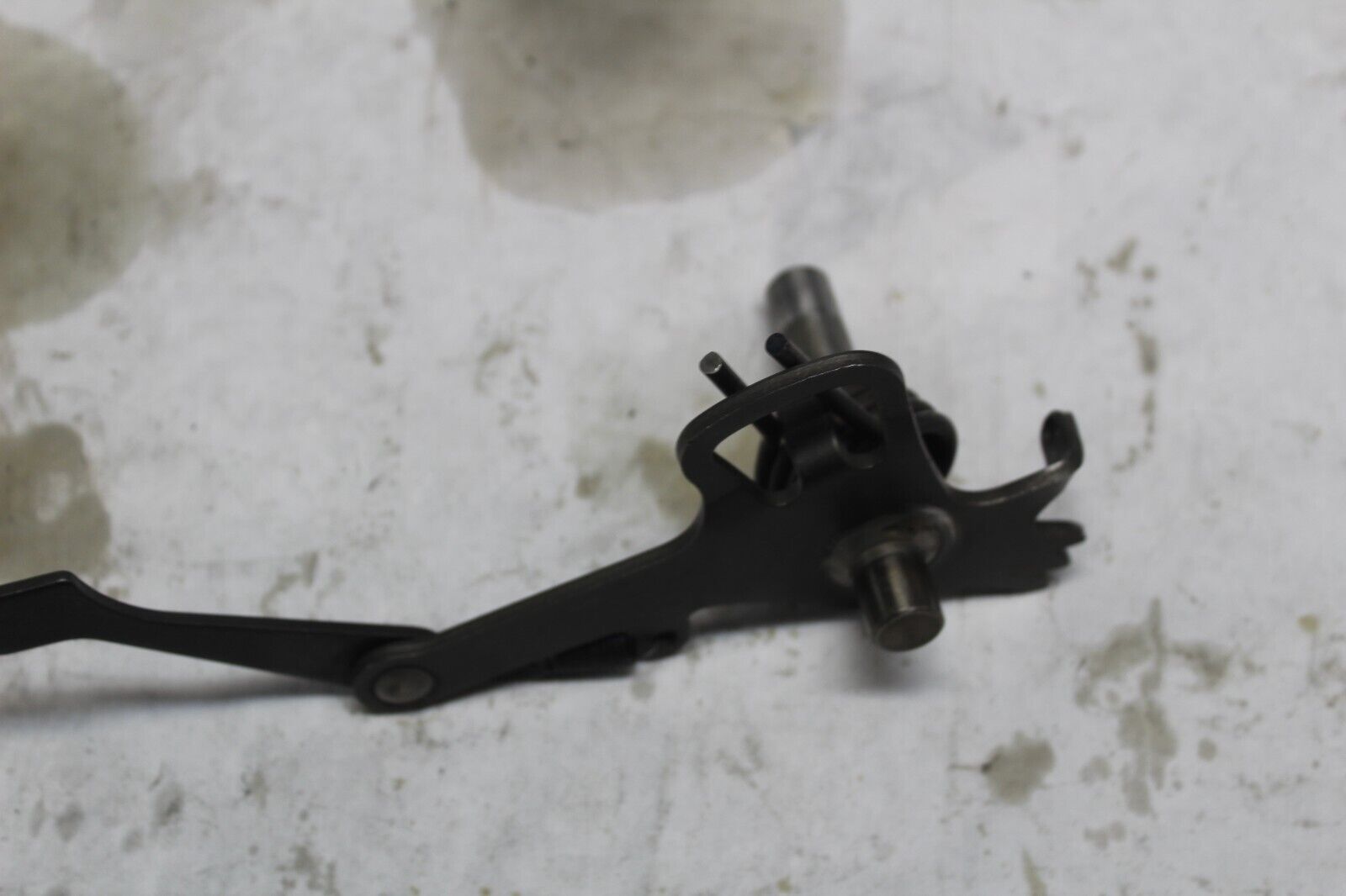 GEARSHIFT ARM W/SPRING 24610-415-000 1982 GL500I SILVERWING