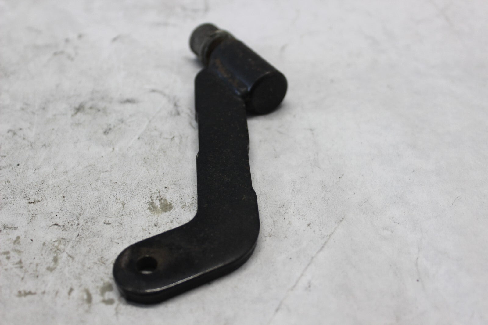 Driver Footboard Bracket Front #47365-83C 2008 H-D ELECTRAGLIDE FLHT