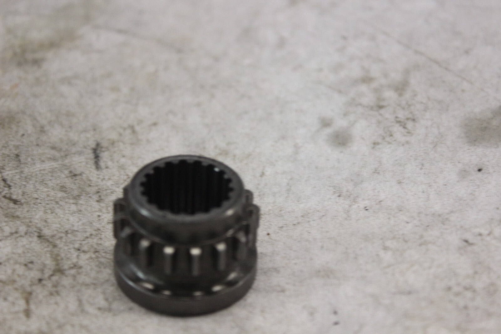 CAM CHAIN SPROCKET 12731-24F00 2002 SUZUKI HAYABUSA GSX1300R