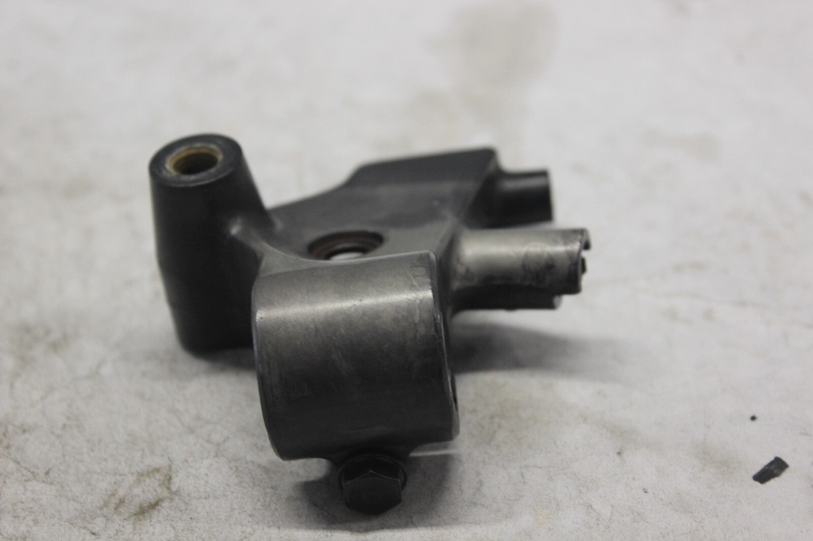 CLUTCH LEVER BRACKET 53172-MB9-000 1982 HONDA GOLDWING GL1100A