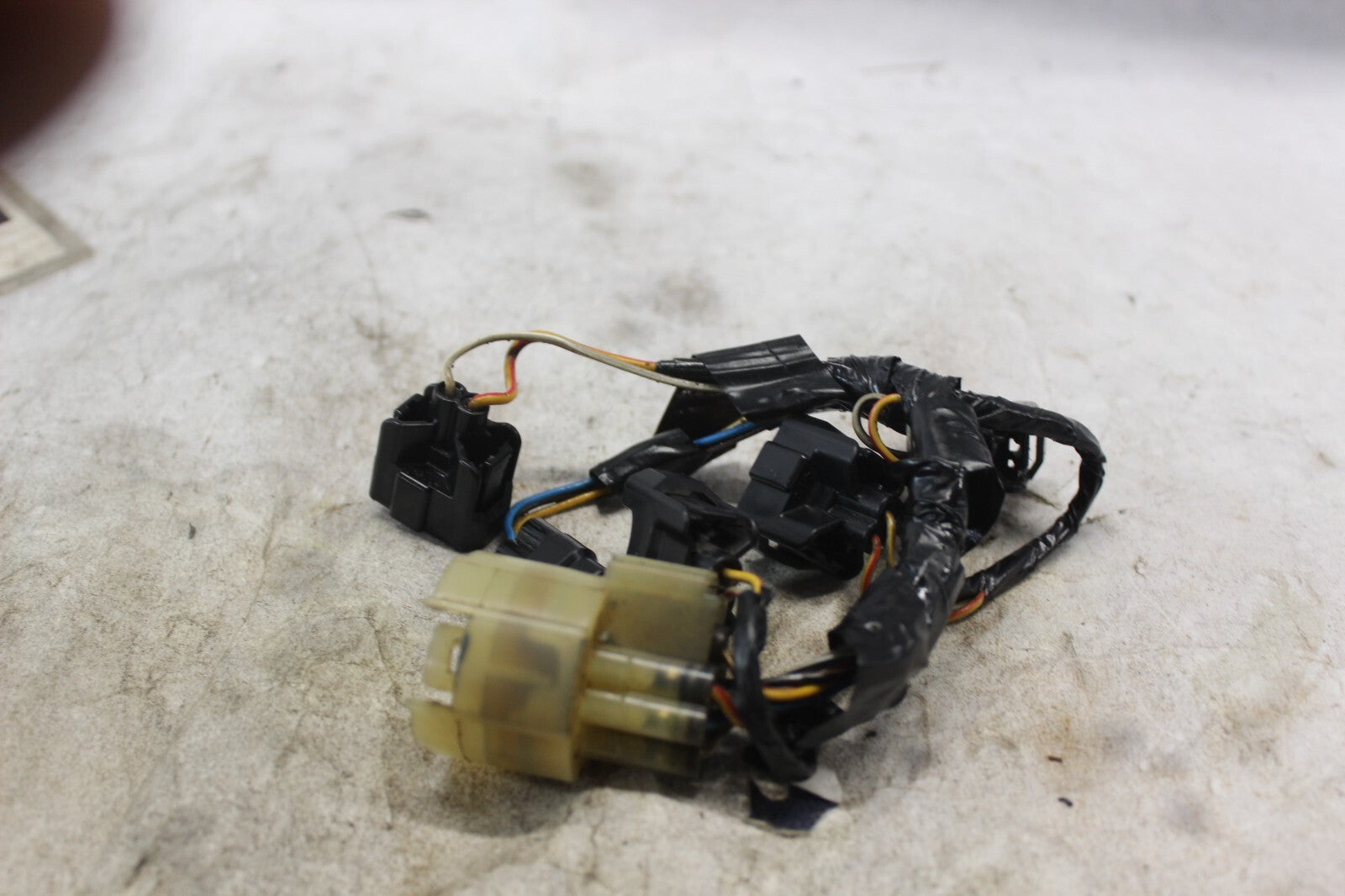 INJECTION LEAD WIRE 36856-24F10 2002 SUZUKI HAYABUSA GSX1300R