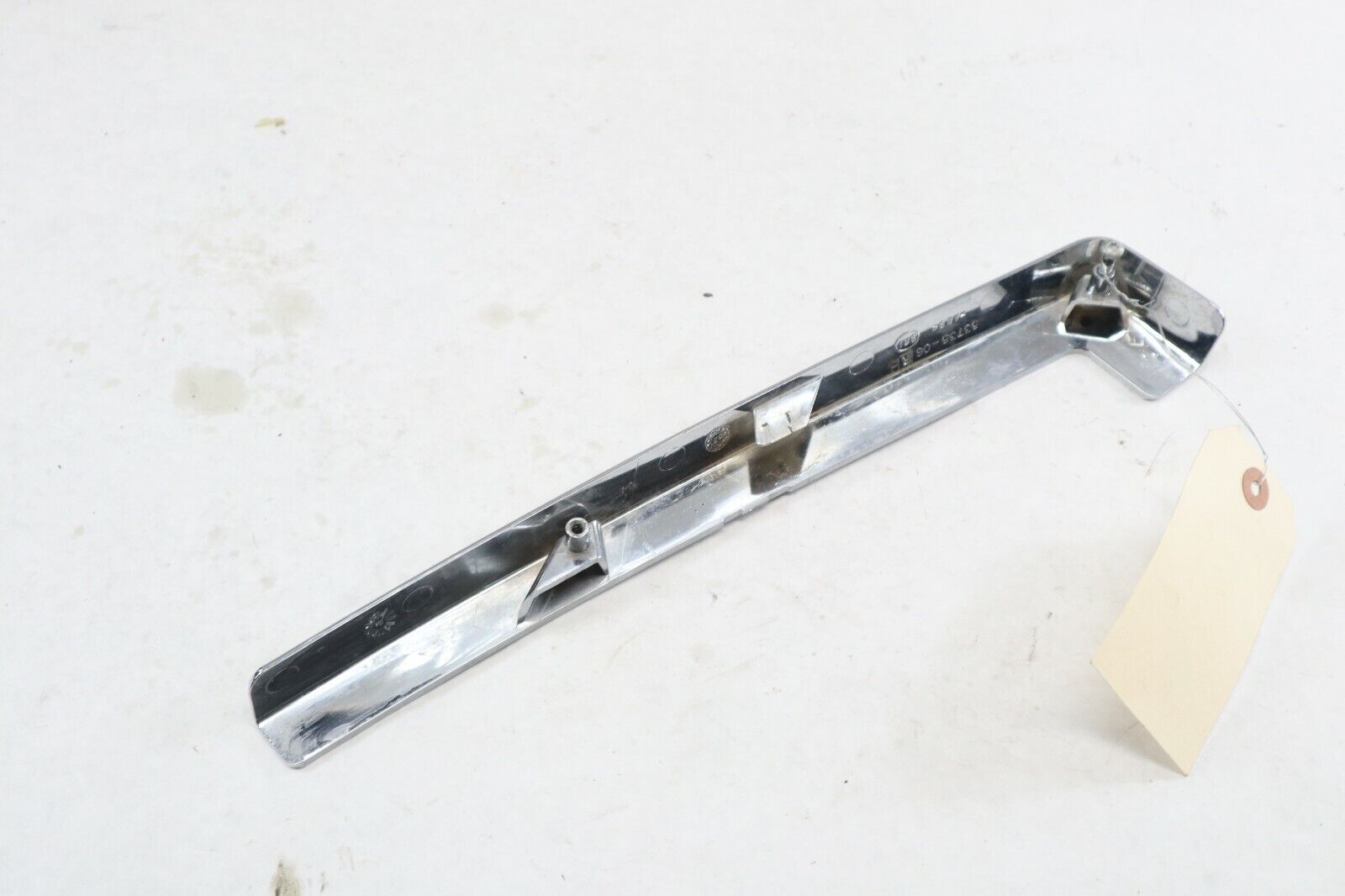 OEM Harley Davidson Tour Pak Trim Chrome RIGHT 2009 Ultra Blk/Sil 53735-06