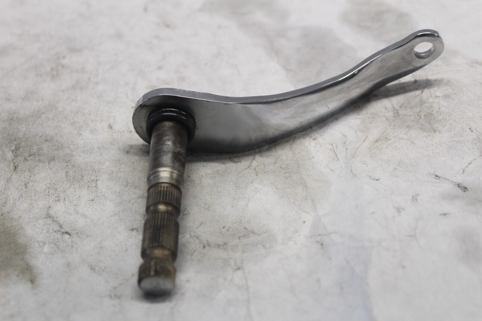 SHIFT LEVER CHROME 33668-90 2005 HD SOFTAIL DELUXE FLSTNI