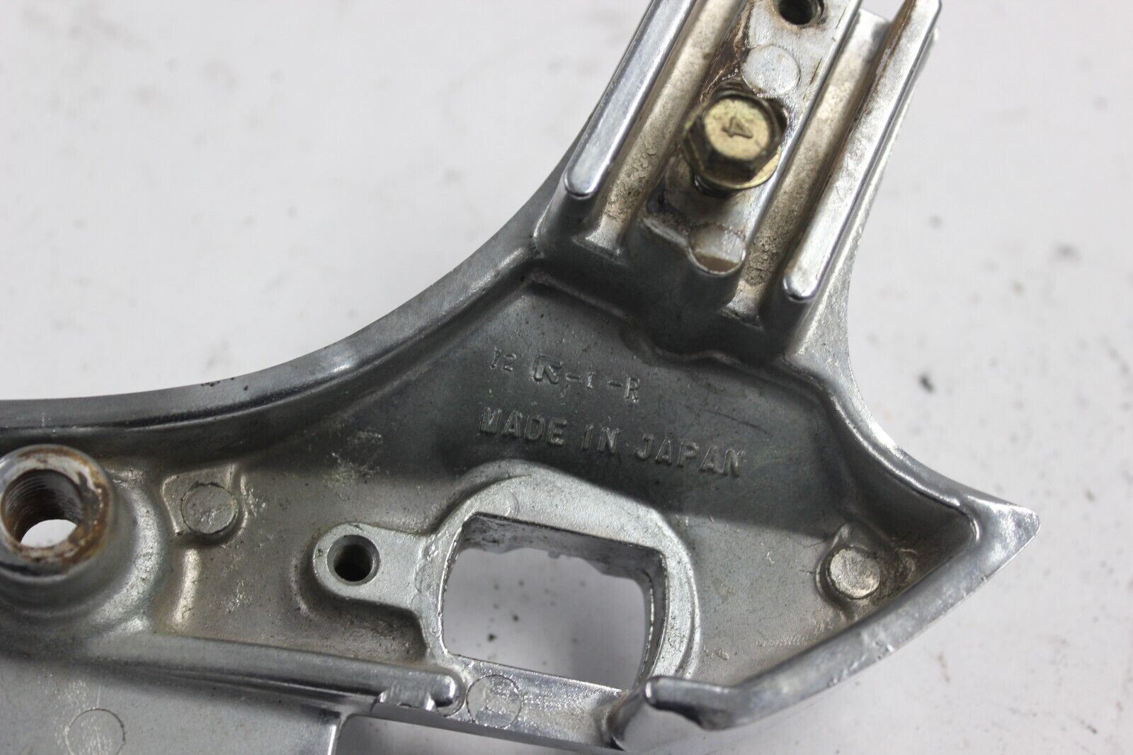 RIGHT LOWER FRAME GRIP 32109-1132 1987 VULCAN VN750A