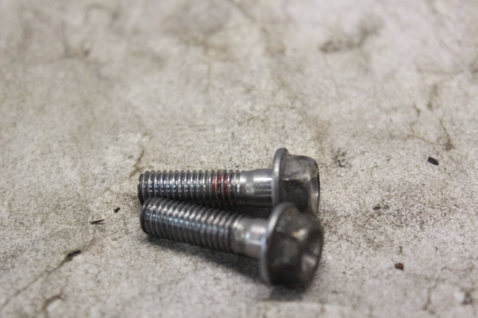 UPPER HANDLE HOLDER TOP BOLT 4PCS 07130-10607 2002 SUZUKI HAYABUSA GSX1300R