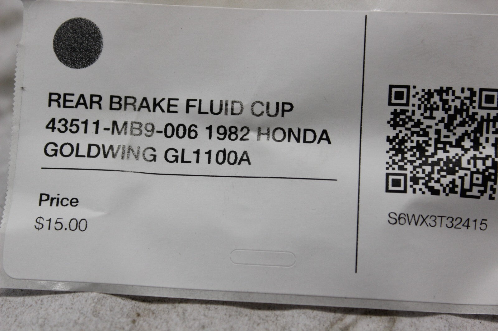 REAR BRAKE FLUID CUP 43511-MB9-006 1982 HONDA GOLDWING GL1100A