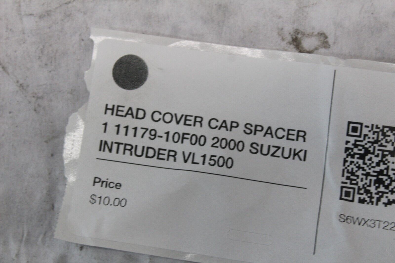 HEAD COVER CAP SPACER 1 11179-10F00 2000 SUZUKI INTRUDER VL1500