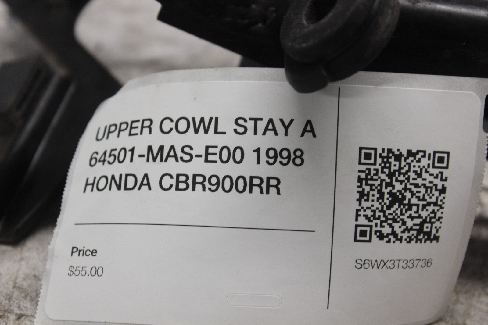 UPPER COWL STAY A 64501-MAS-E00 1998 HONDA CBR900RR