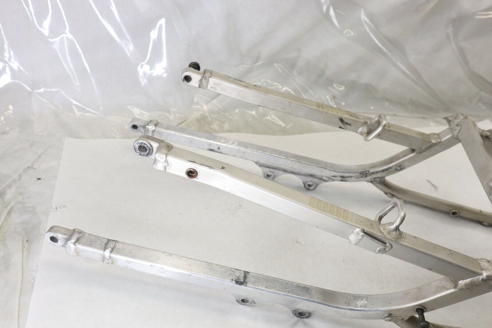 OEM Suzuki Seat Rail Sub Frame 2003 GSX-R600 GSXR600 41200-39F02