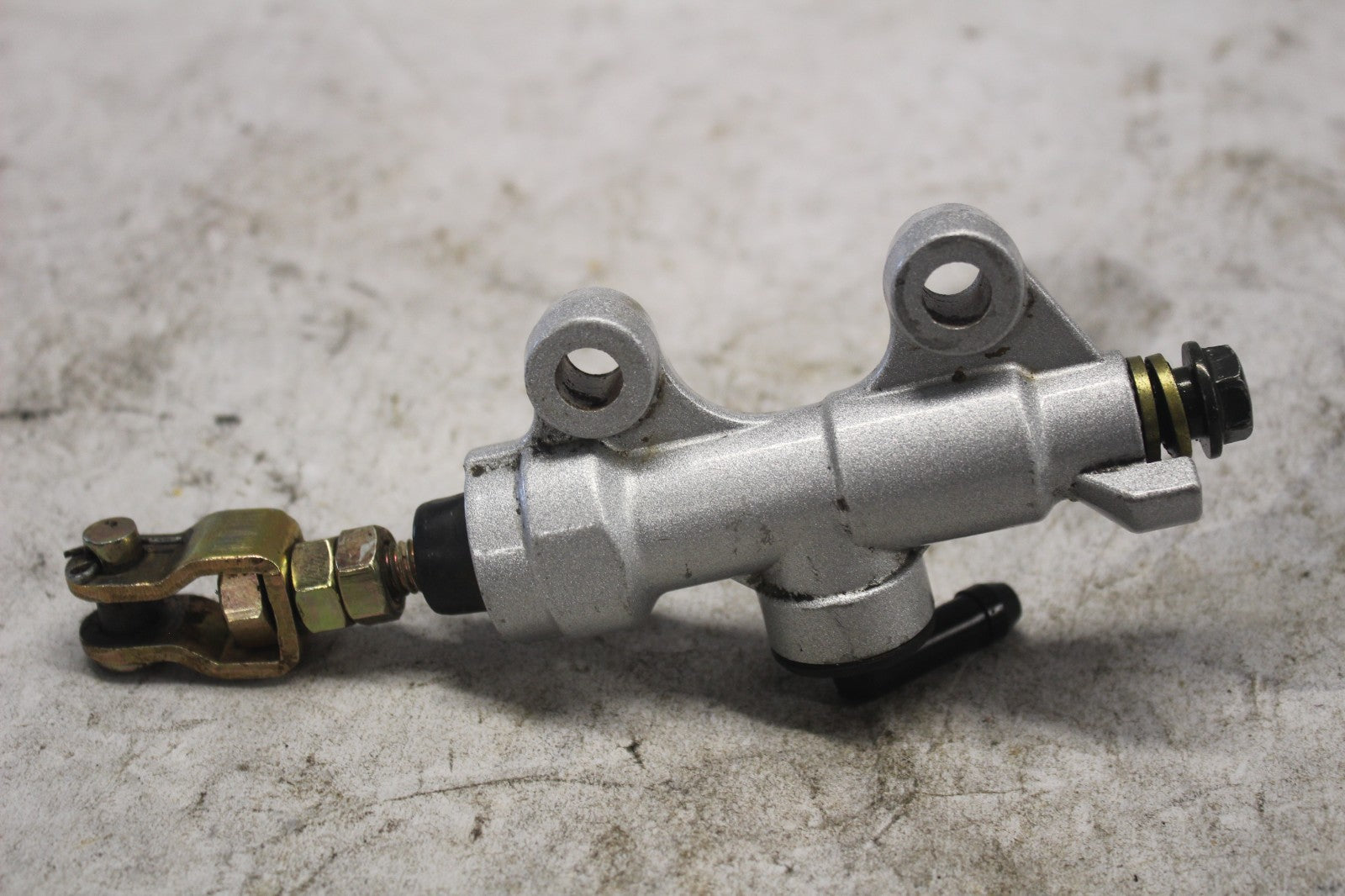 ed29faf0-7f7e-422b-ab7e-9c566776747e