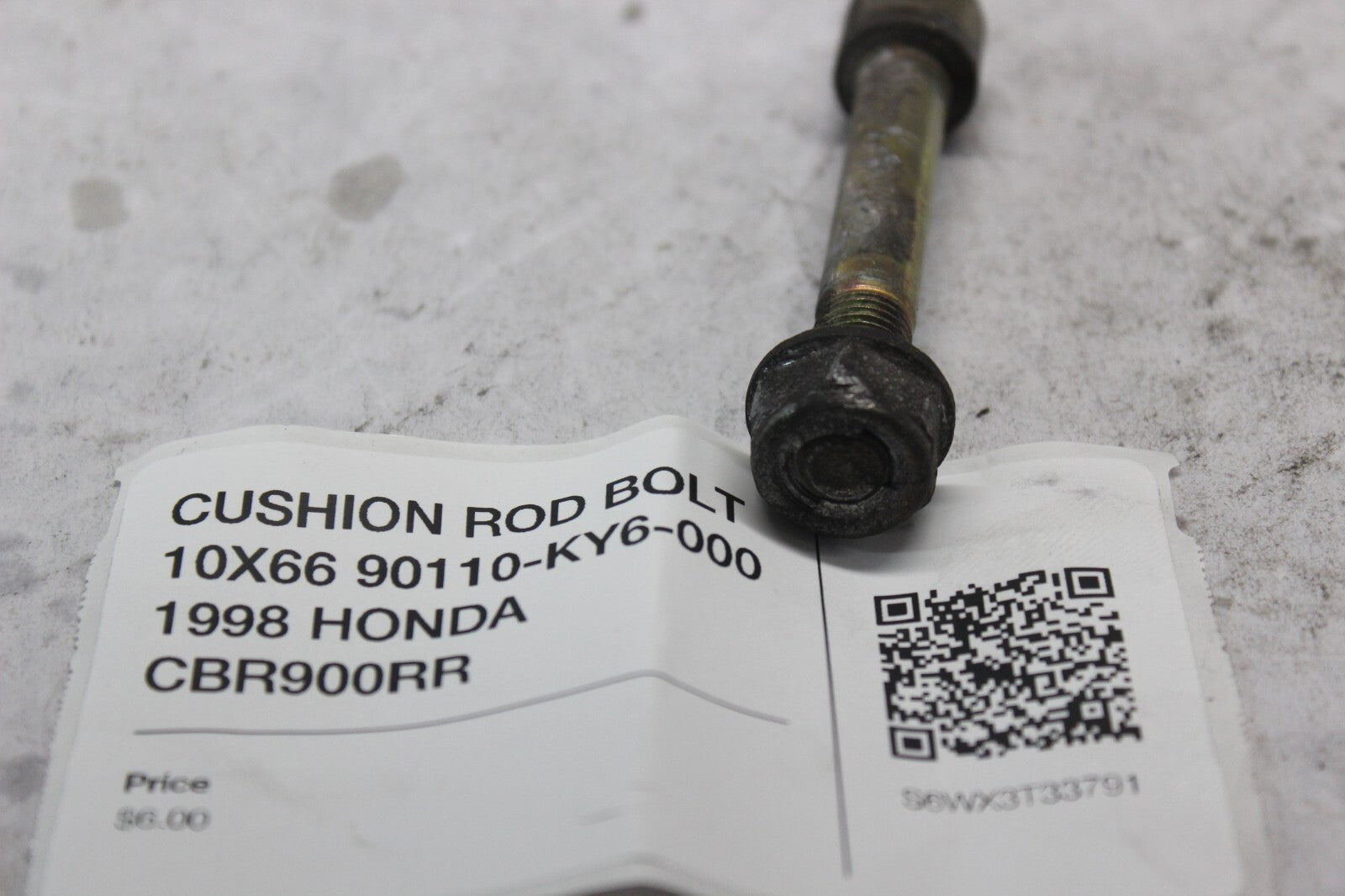 CUSHION ROD BOLT 10X66 90110-KY6-000 1998 HONDA CBR900RR