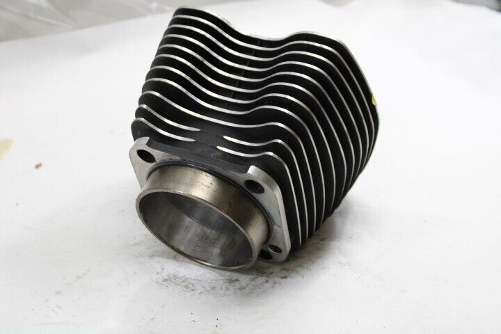 OEM Harley Davidson Cylinder Barrel Jug 88” 2006 Streetglide Grey 16526-99