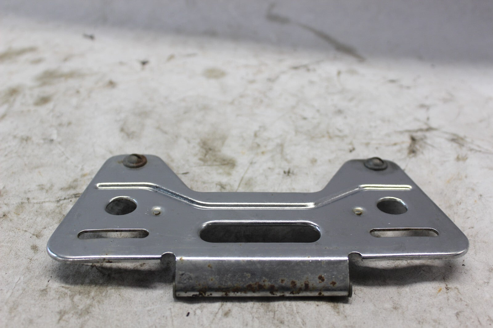 LICENSE PLATE HOLDER 84701-MB9-770 1982 HONDA GOLDWING GL1100A