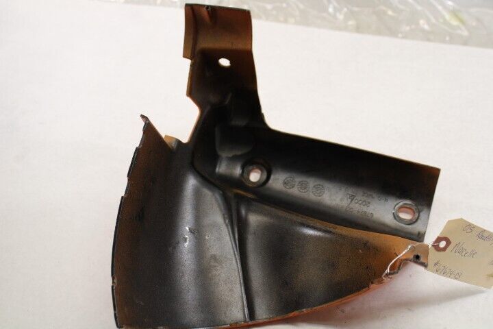 OEM Harley Davidson Chrome Right Headlight Nacelle 67674-03