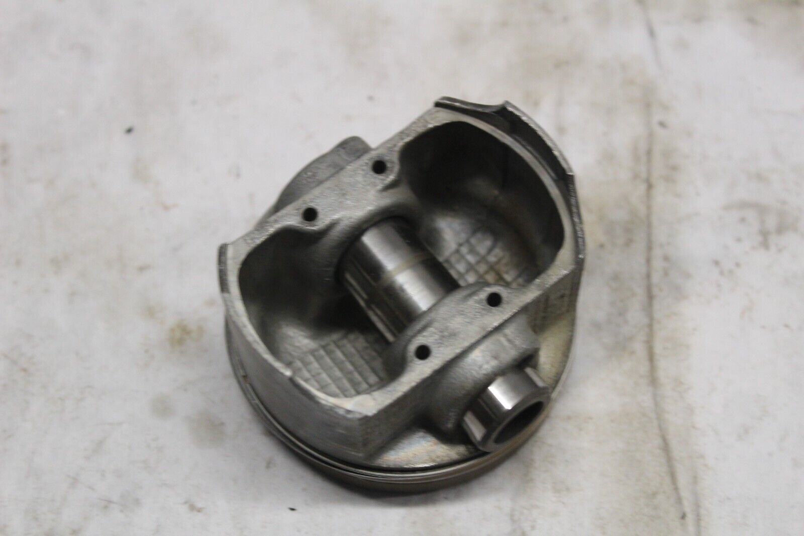 PISTON (STD) 12111-03F00-0F0 2002 KATANA GSX750F