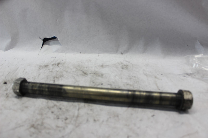 AFTERMARKET REAR AXLE W/ NUTS 2002 SUZUKI GSX-R1000 64711-33E30