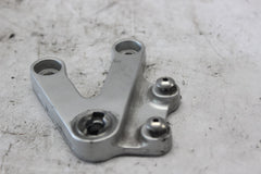 FRONT LEFT FOOTREST BRACKET 43521-35F00 2002 SUZUKI GSX-R1000