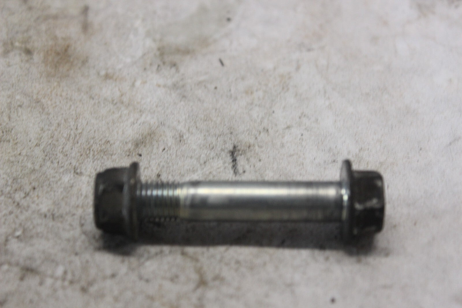 FRONT FORK LOWER PINCH BOLT 2PCS 51166-24F00 2002 SUZUKI HAYABUSA GSX1300R