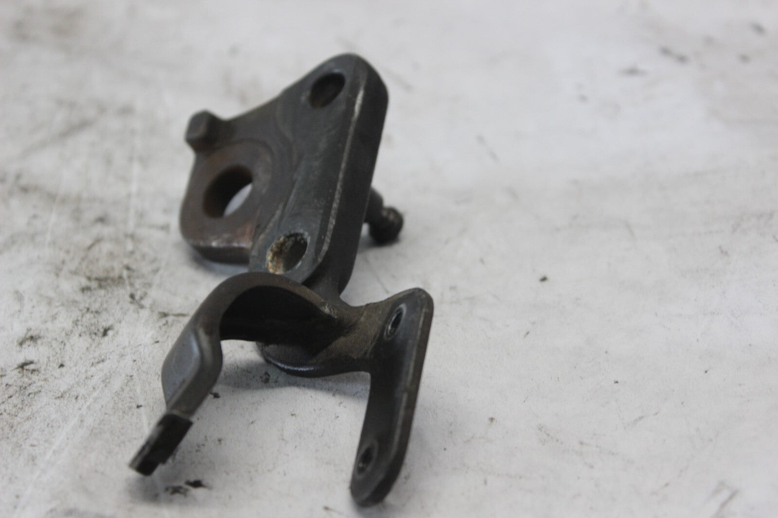 SIDE STAND BRACKET 42330-35F01 2002 SUZUKI GSX-R1000