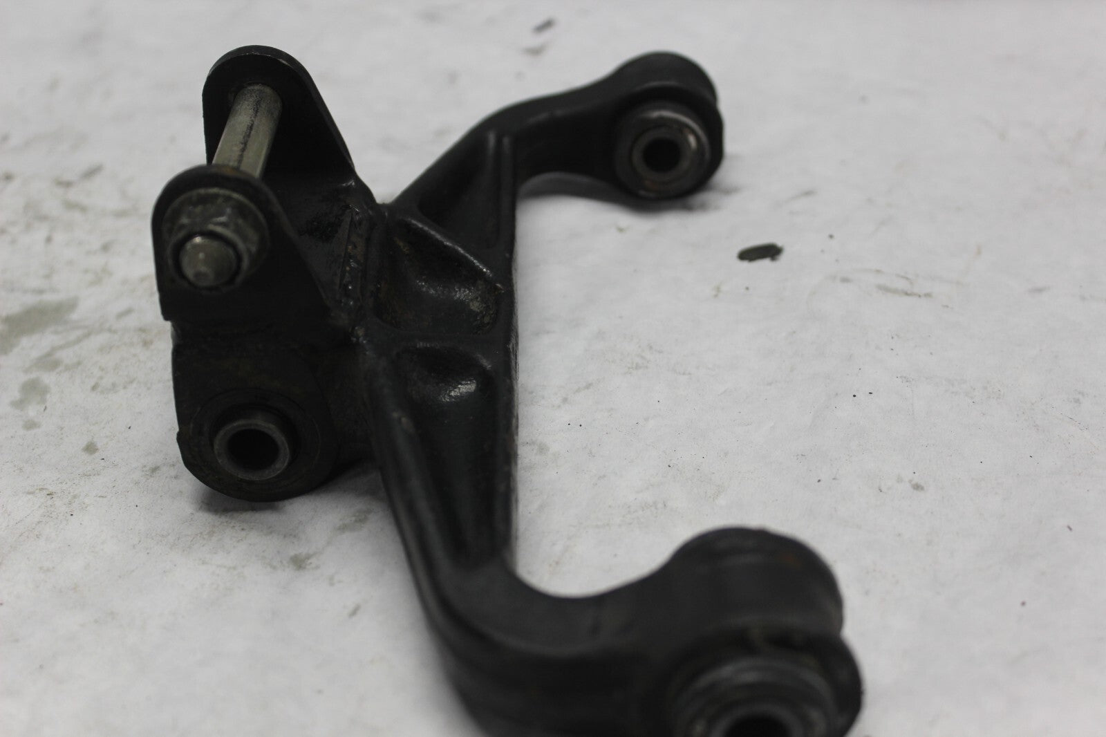 CUSHION ARM ASSY 52460-MA1-000 1982 HONDA GL500I SILVERWING