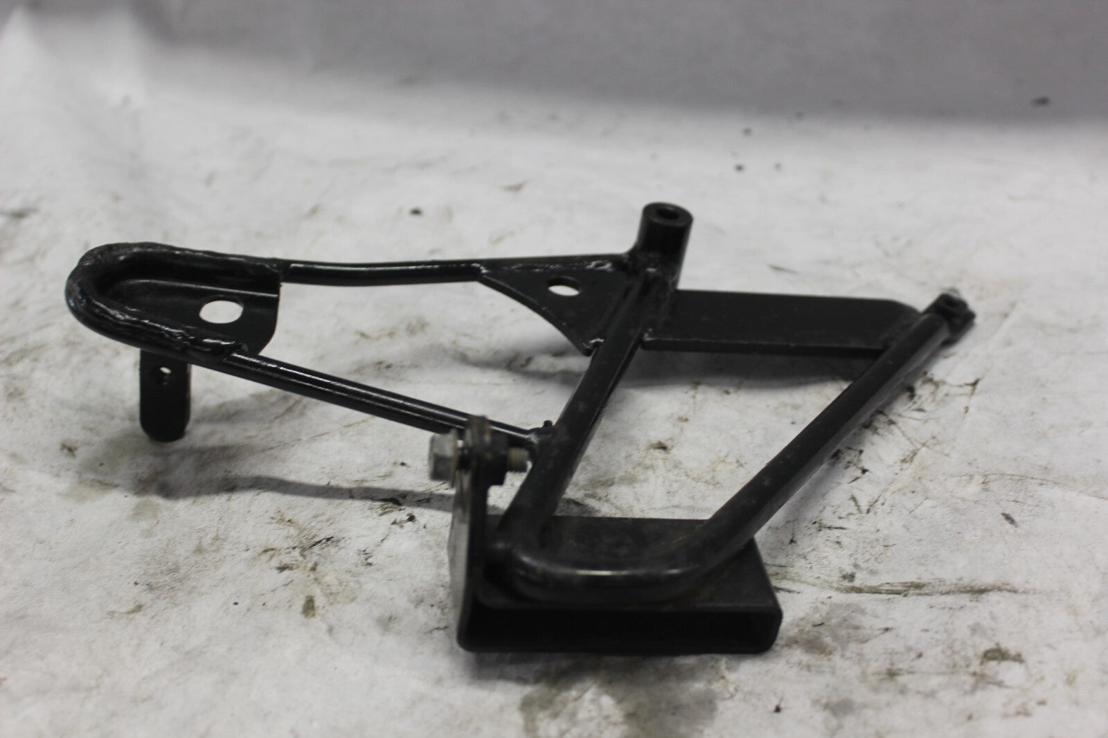 LEFT REAR TURN SIGNAL BRACKET 33660-MA1-770  1982 HONDA GL500I SILVERWING